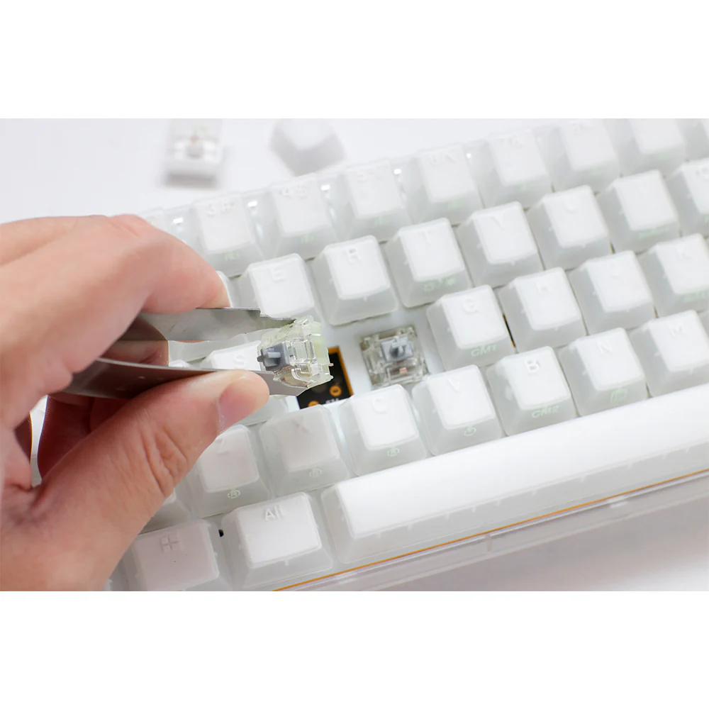 Ducky One 3 SF 65% keyboard Aura Edition Aura White - Image 7